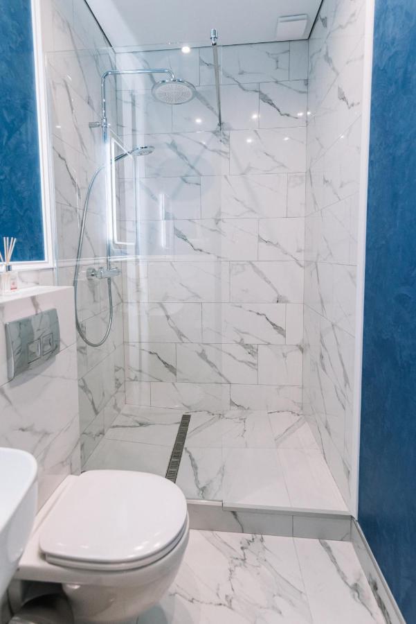 Royal Tower Vip Smart Apartments 3 เคียฟ ภายนอก รูปภาพ