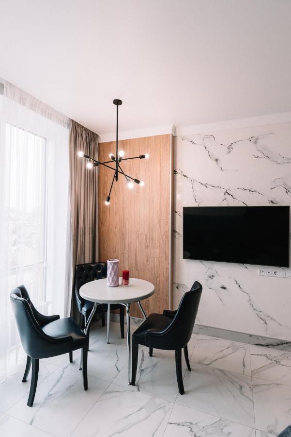 Royal Tower Vip Smart Apartments 3 เคียฟ ภายนอก รูปภาพ