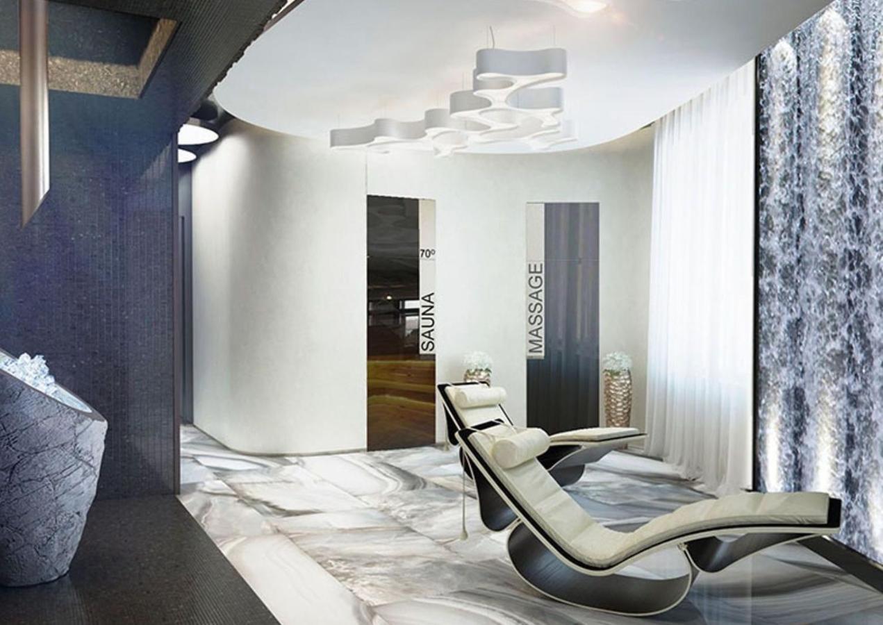 Royal Tower Vip Smart Apartments 3 เคียฟ ภายนอก รูปภาพ